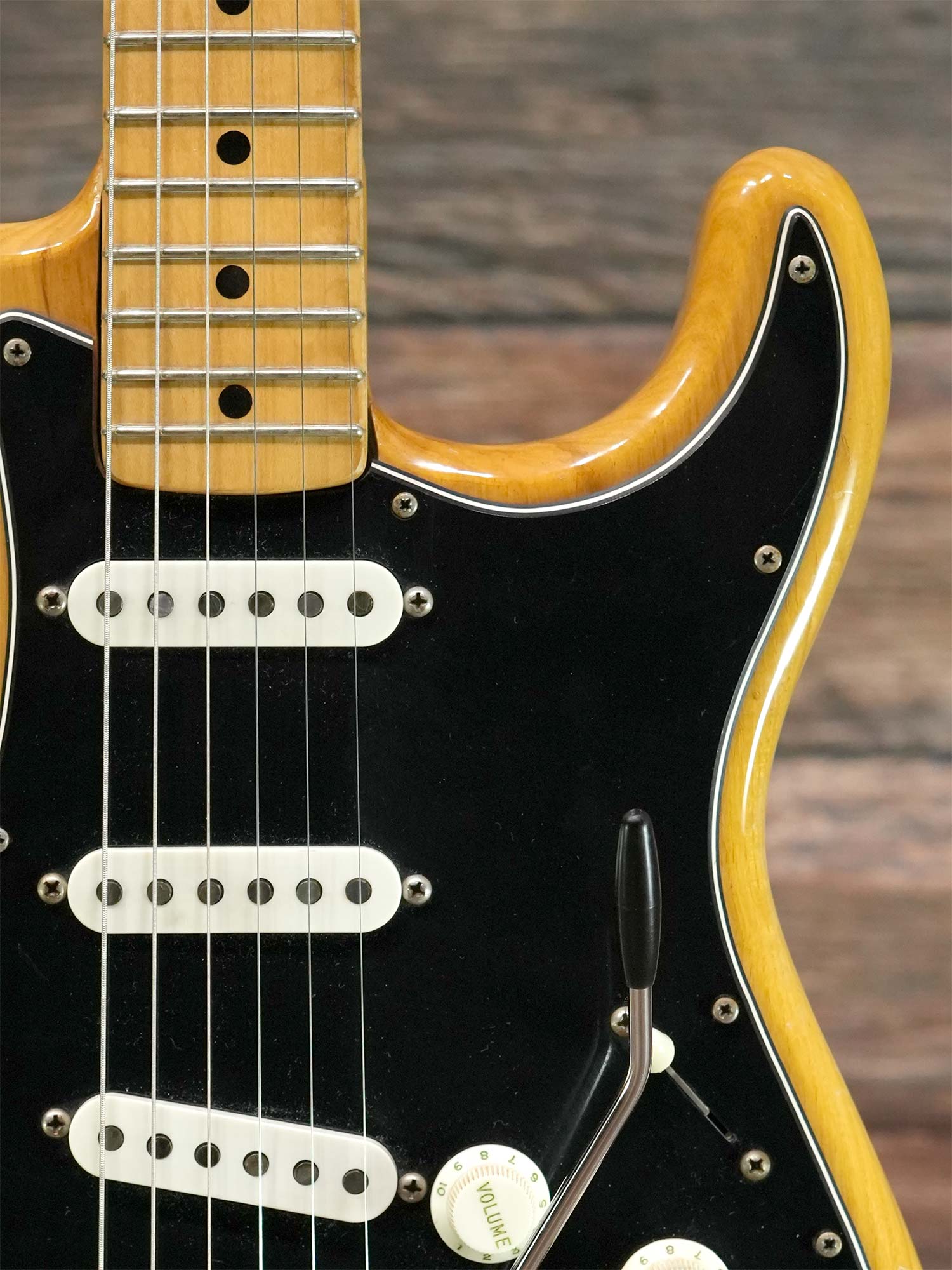 Fender 1976 Stratocaster Natural ”1-Piece Body”